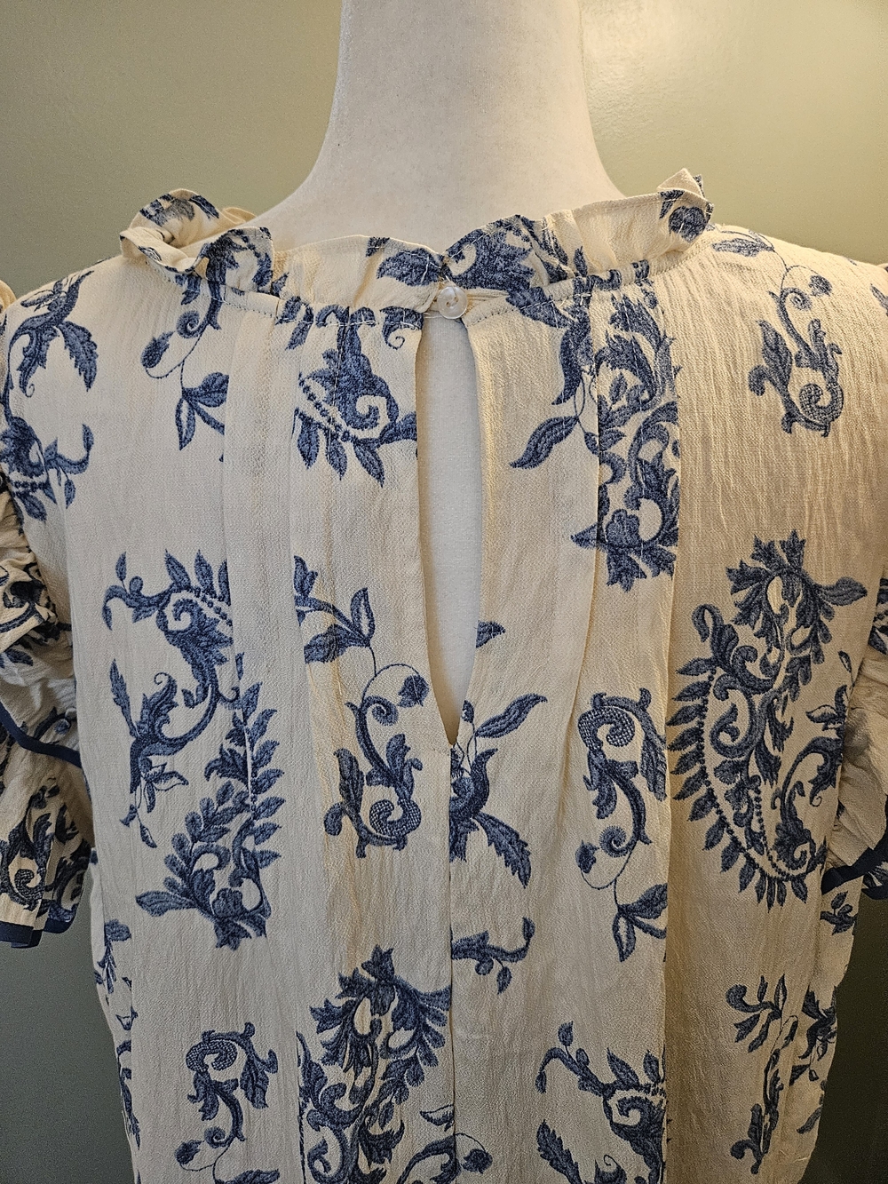 Umgee Blue and Cream Floral Ruffle Accent Dress Women's Size 2XL New - Picture 10 of 11